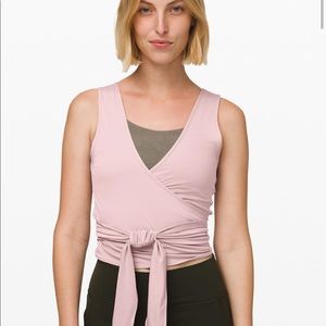 Brand new Lulu tie tank